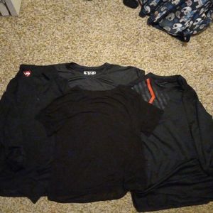 4 pack of exercising tops